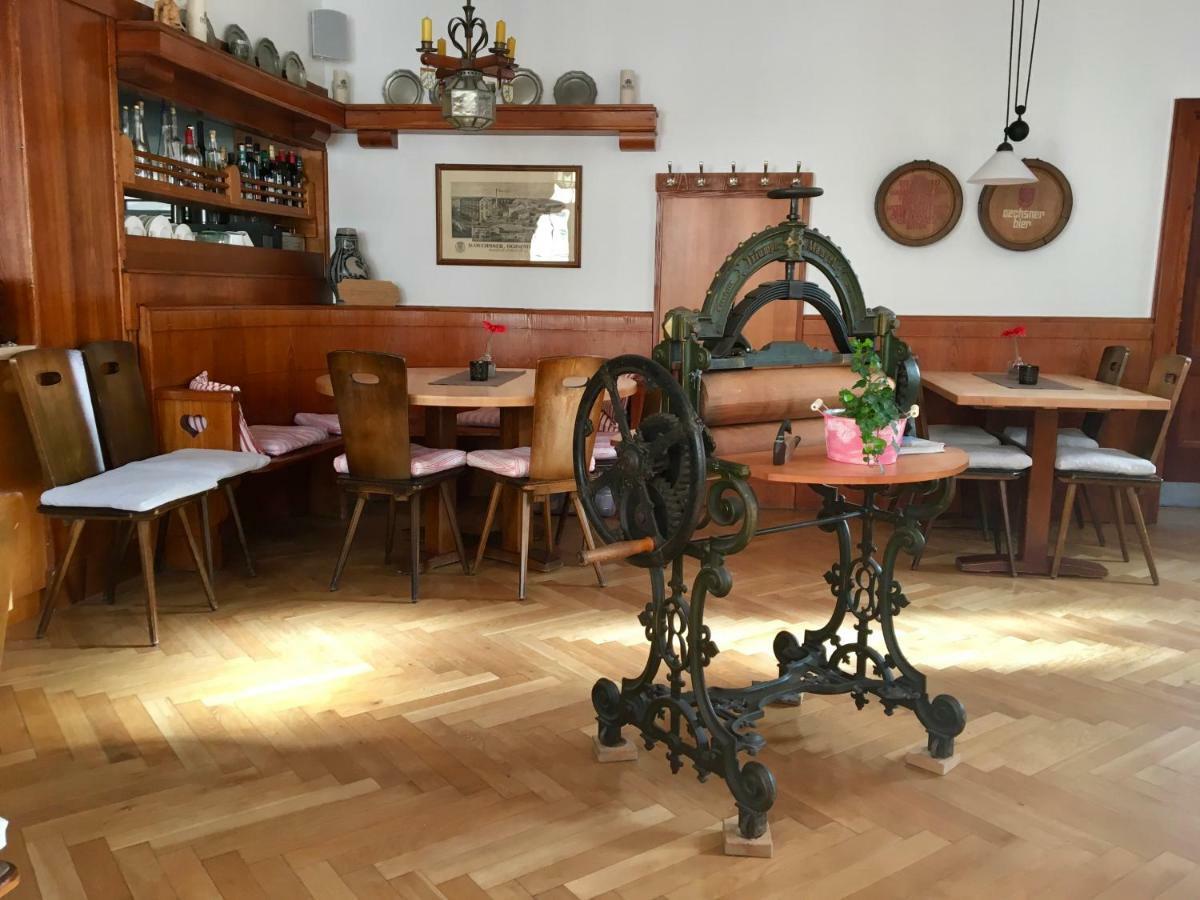 Gasthof Baeren Ochsenfurt Exterior photo